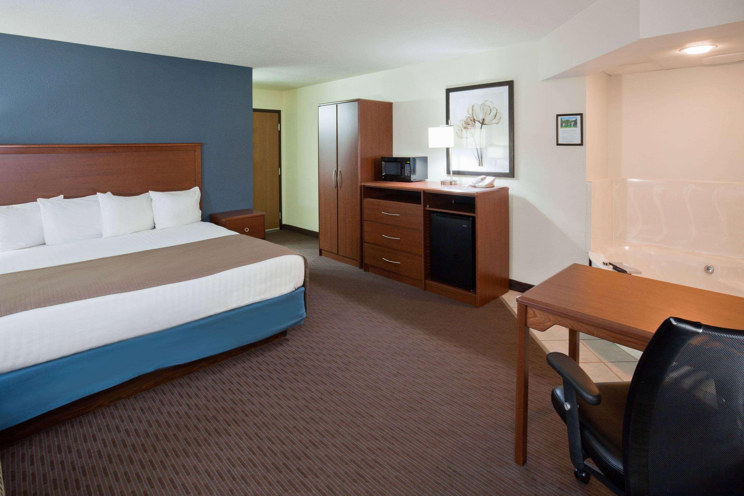 Americinn By Wyndham Spencer Kültér fotó